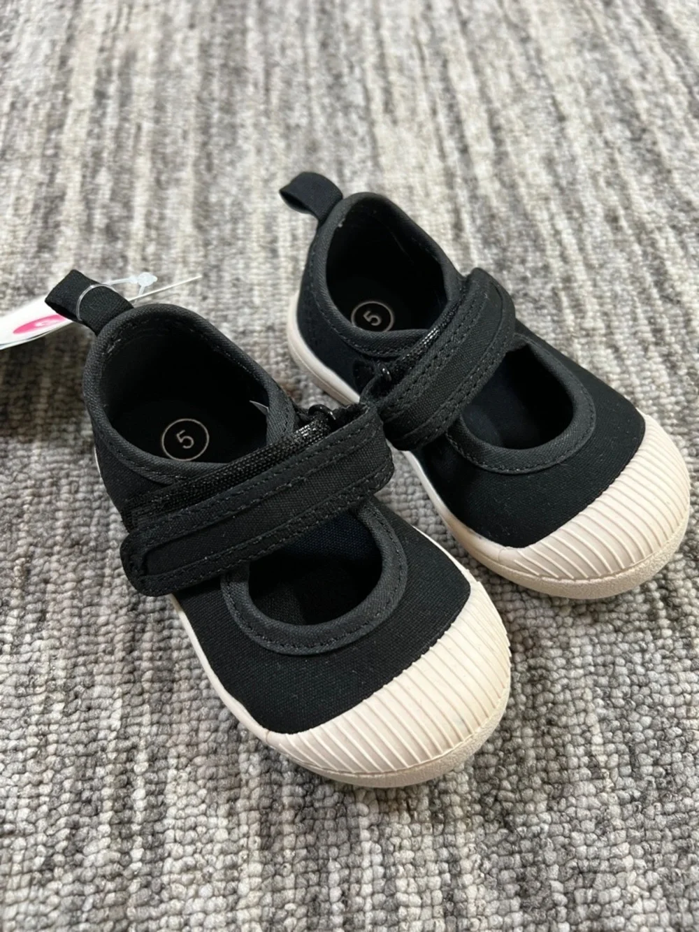 Cat & Jack -  Black Mary Jane Sneakers with White Toe Cap Size 5